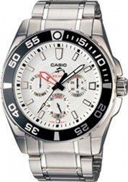 Casio MDV-302D-7AVDF Duro Erkek Kol Saati